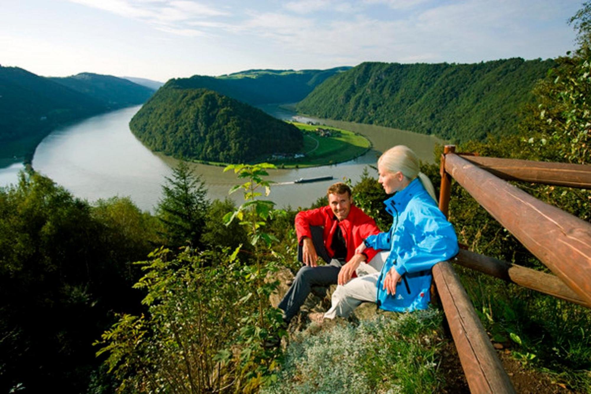 Gasthof-Pension Zum Haugstein - Familie Eder Engelhartszell Luaran gambar